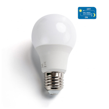 Ampoule LED E27 Standard 8W (équivalent 49W) - Blanc chaud